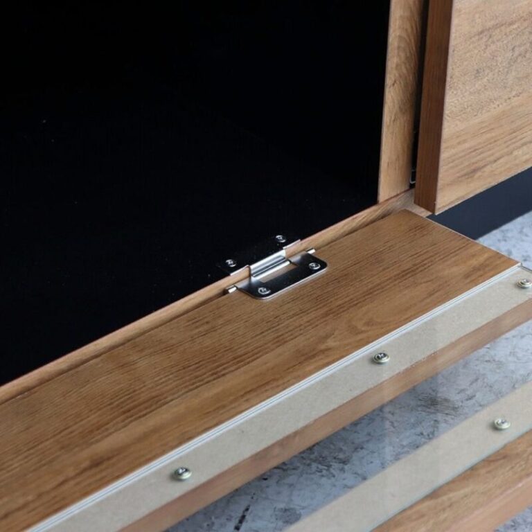 a733
